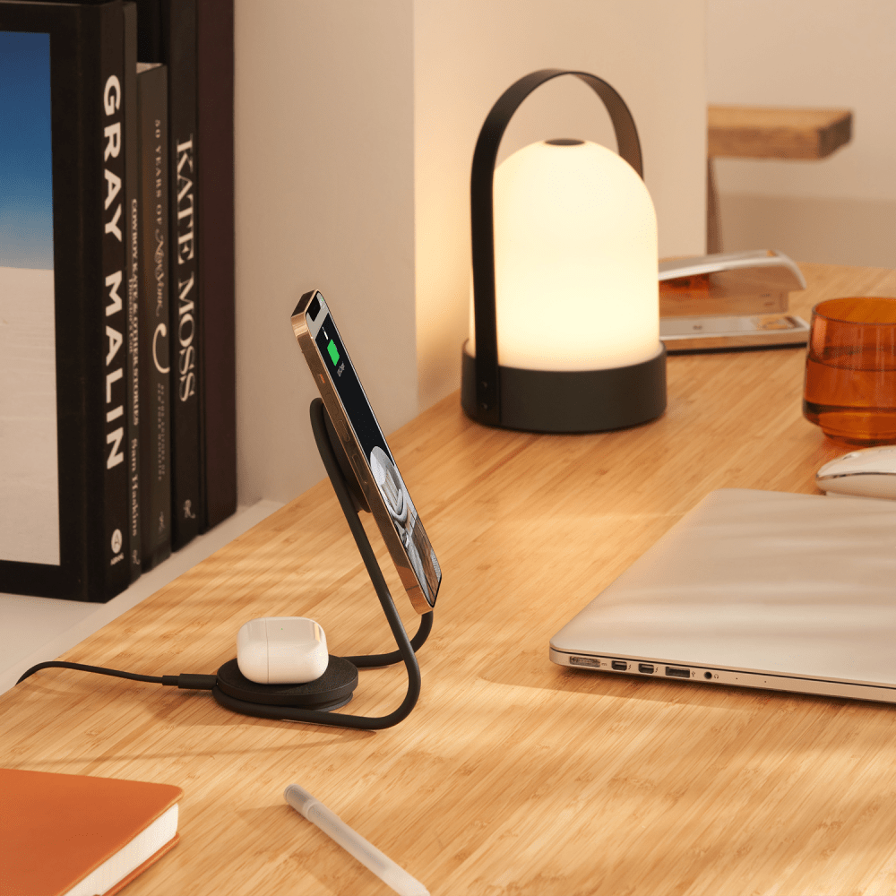 Courant MAG:2 Essentials Wireless MagSafe Charging Pad by Courant